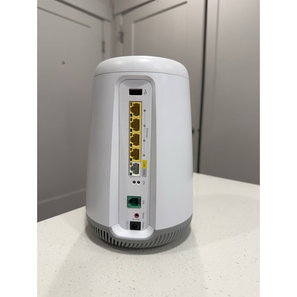 Centurylink C4000bz Modem Router WiFi No Power Adapter - Picture 4 of 6